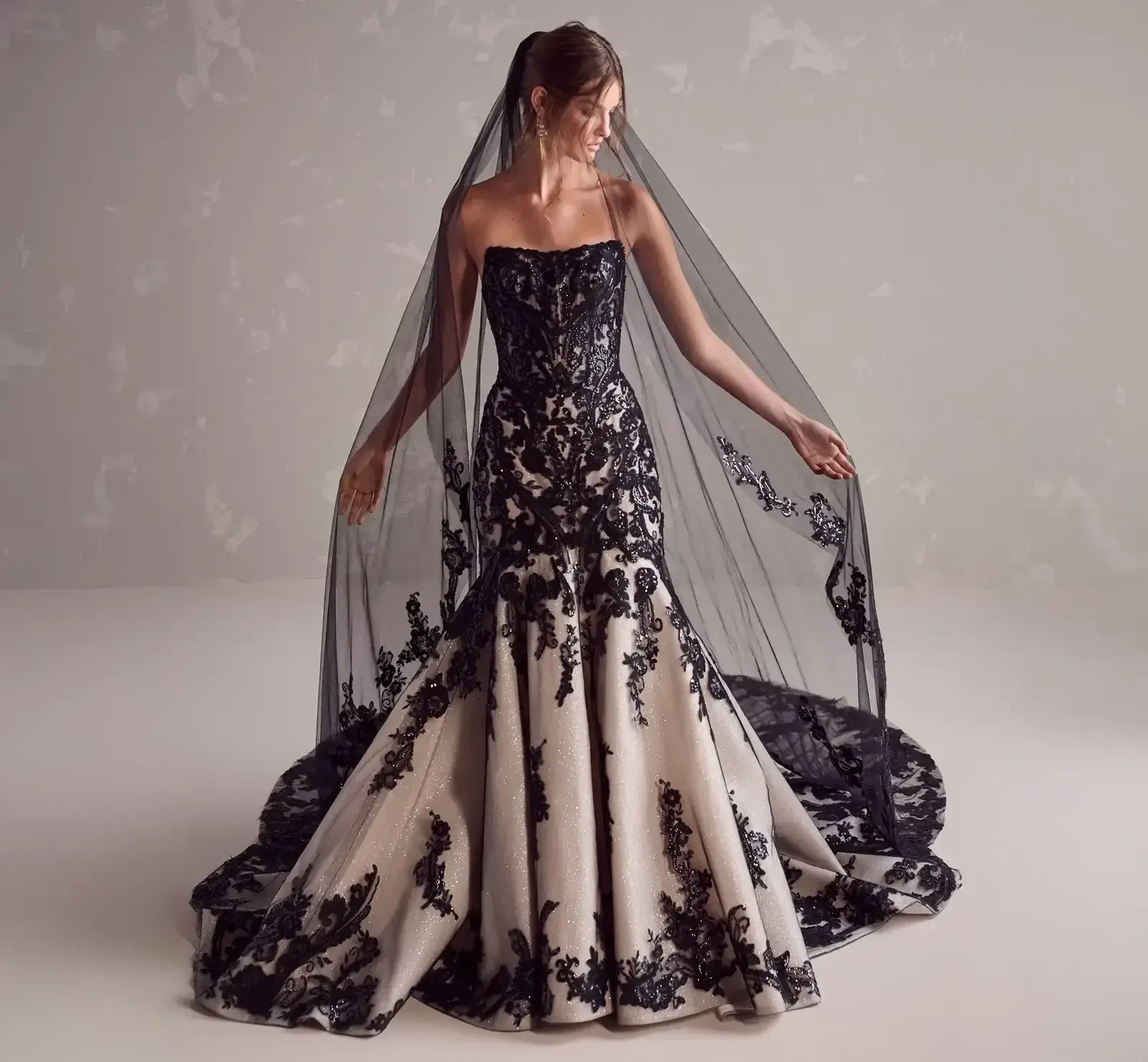 Black Dress Trunk Show